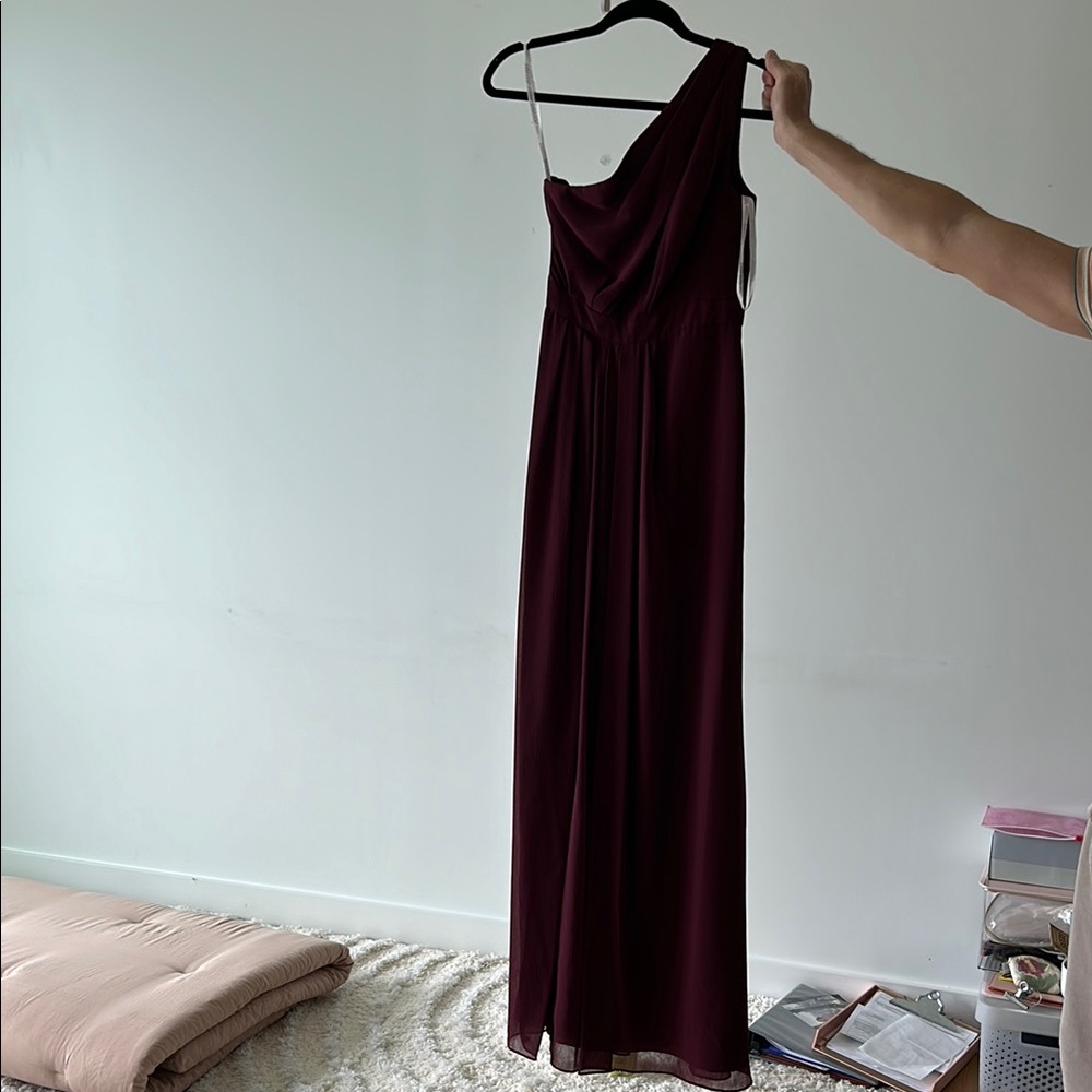 Elegant One-Shoulder Burgundy Dress